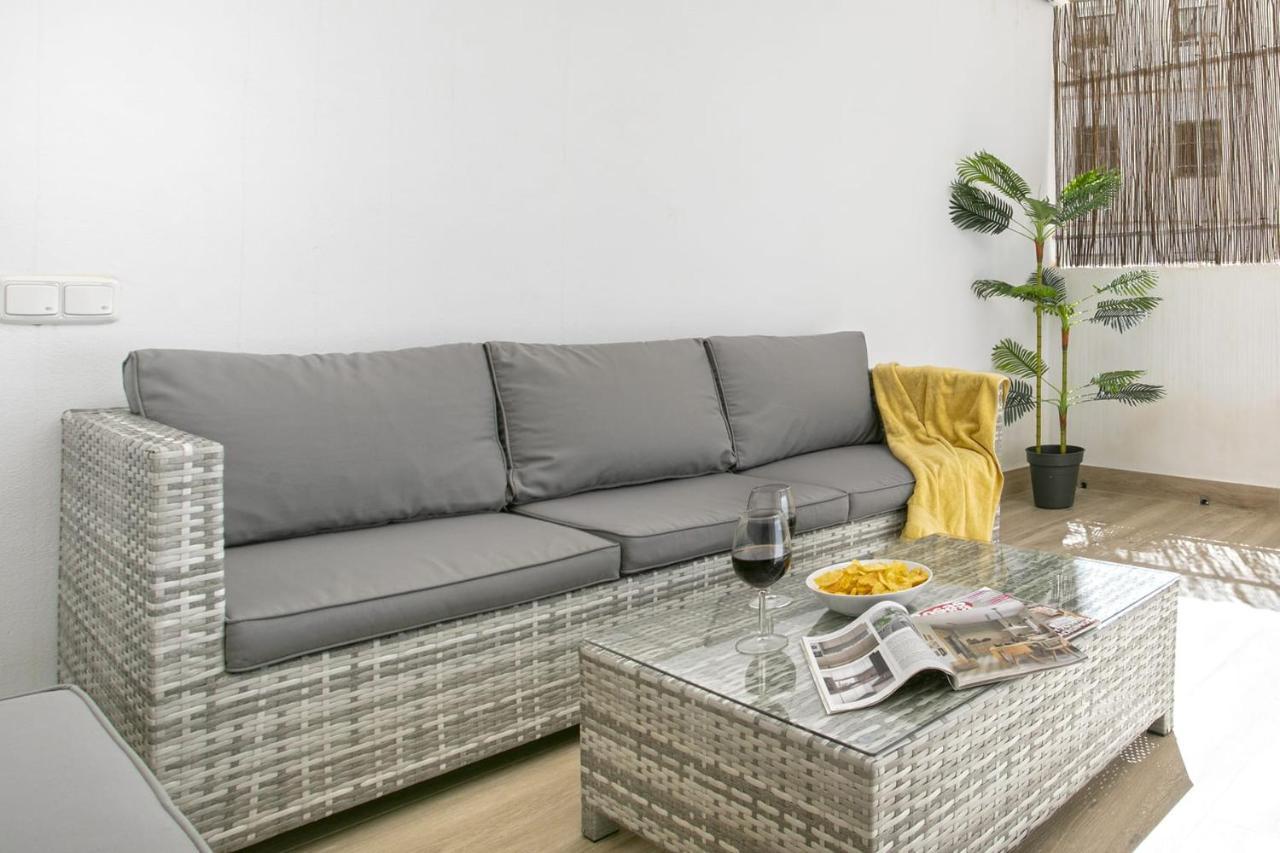 Precioso Apartamento Con Patio Málaga Eksteriør bilde