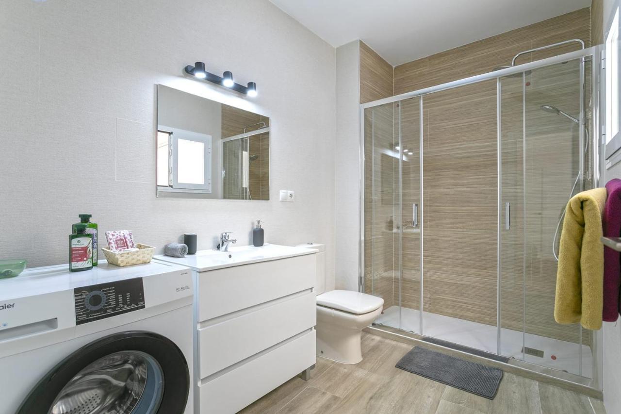 Precioso Apartamento Con Patio Málaga Eksteriør bilde
